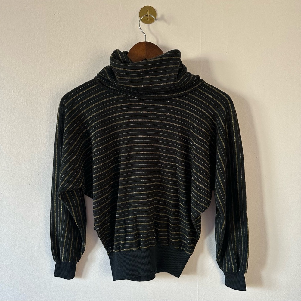 Vintage Tippy Tops turtle neck sweater pullover striped gold black 80s metallic